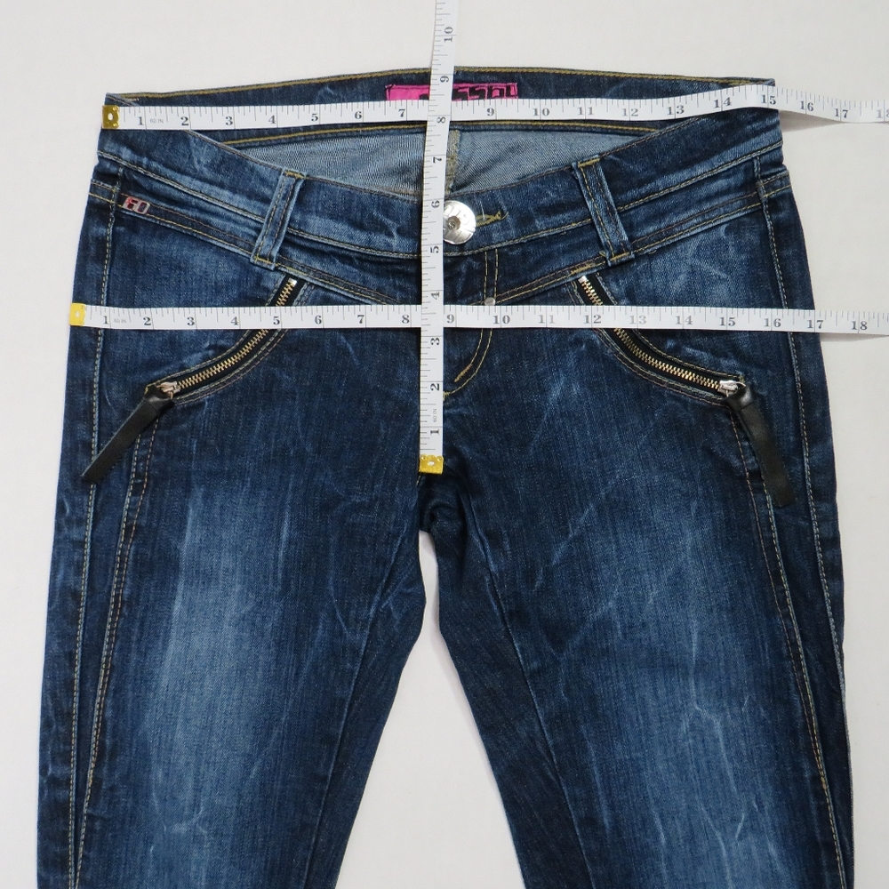 Miss Sixty Low-rise Jeans - Picture 7 of 9